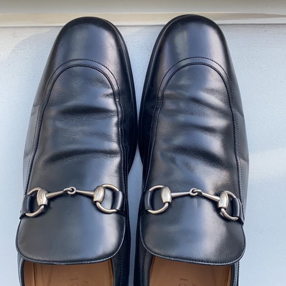 Gucci Men’s Black Leather Horsebit Loafer with Signature Gucci Stripes at Ankle main image 9